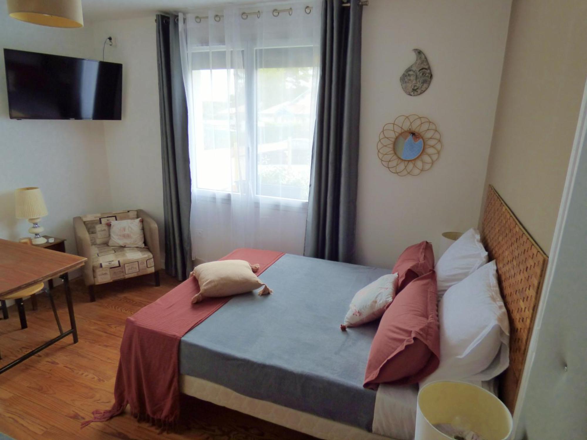 "Les Logis D'Argent" Chambre D'Hote Avec Wc, Sdb, Tv, Wifi, Option Petit Dejeuner , Parking Mimizan-Plage Exteriér fotografie