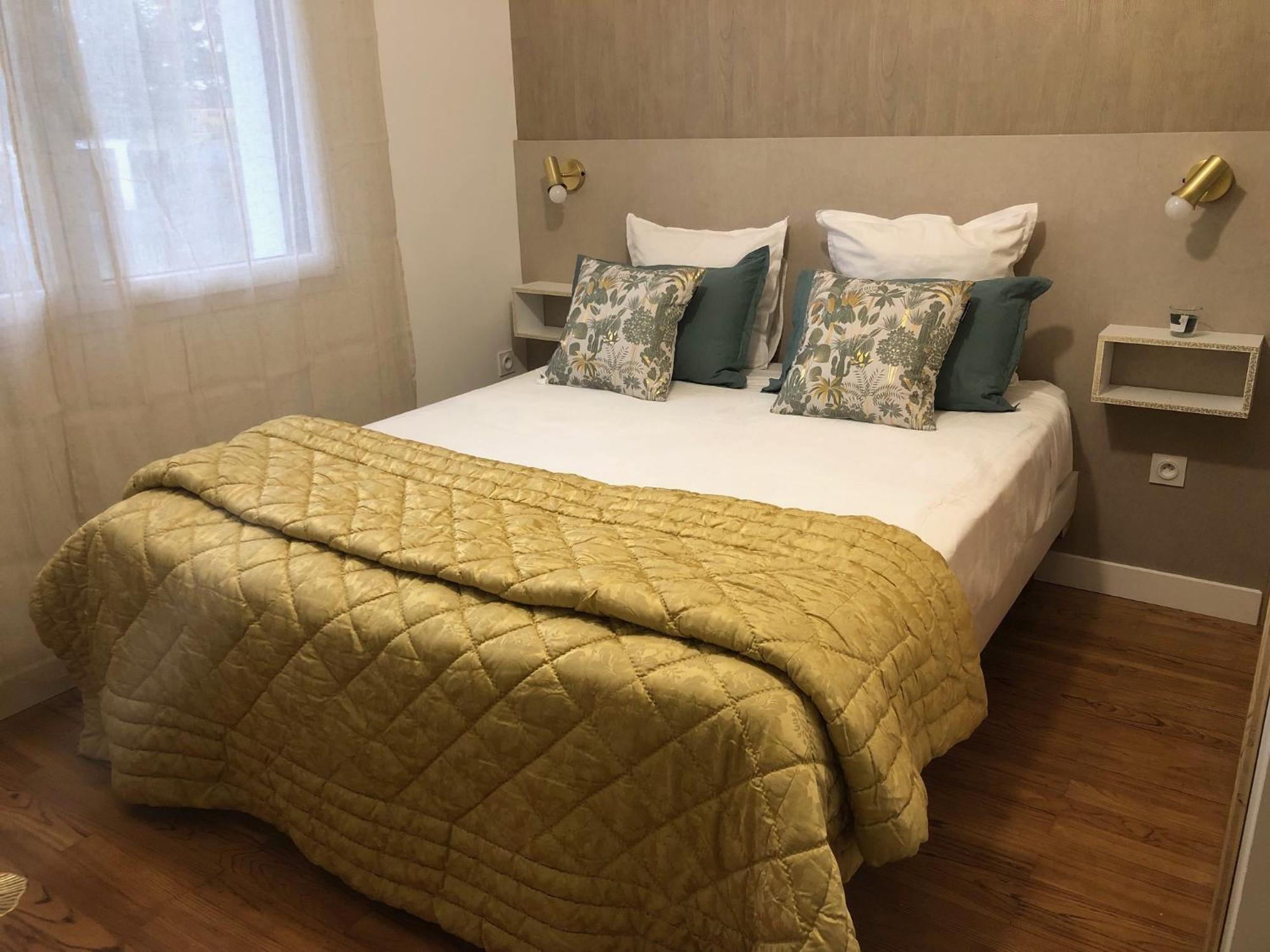 "Les Logis D'Argent" Chambre D'Hote Avec Wc, Sdb, Tv, Wifi, Option Petit Dejeuner , Parking Mimizan-Plage Exteriér fotografie